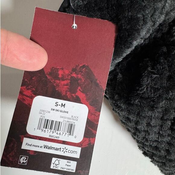 SWISS TECH Ski Glove NWT 3M Thinsulate Lined & Fuzzy Outside Size S - M - Picture 4 of 4